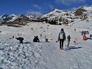 Dai Piani al Monte Avaro neve, sole, ventooo ! 4febb23 - FOTOGALLERY